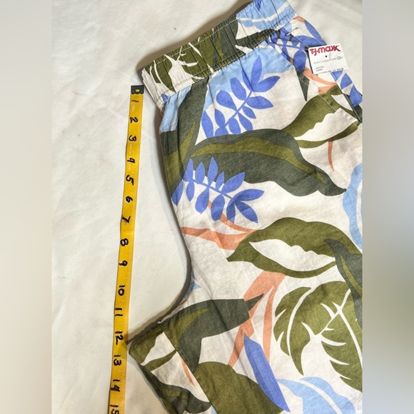 TAHARI 💯 Linen tropical print wide leg crop pants size L. - Picture 11 of 12